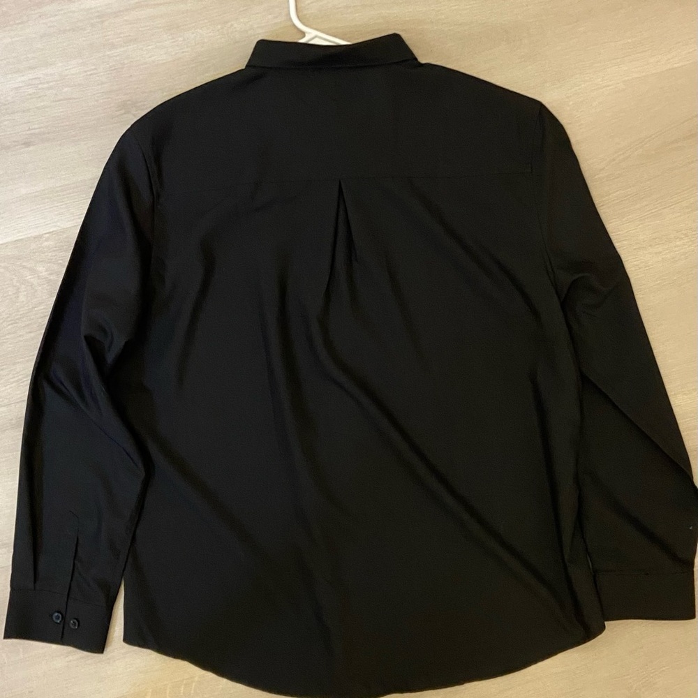 Simple black button down - Picture 2 of 2